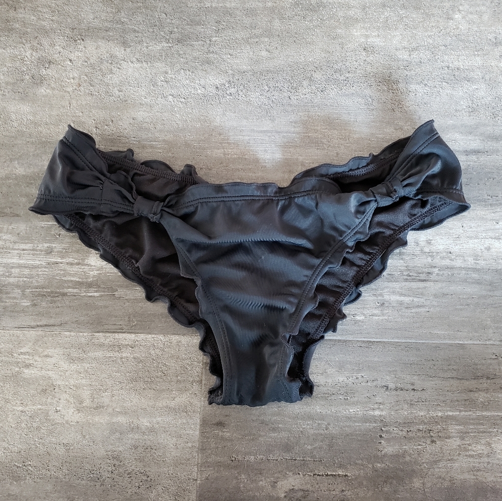 Black Ruffle Detailed Kirra Bikini Bottoms